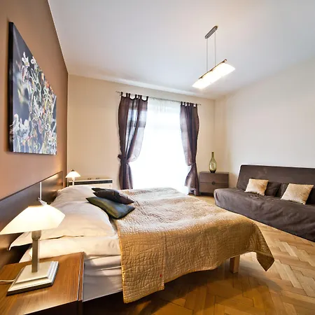 4seasons﻿ Cracow Apartmanhotel 4*