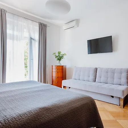 מלון דירות 4seasons﻿ Cracow 4*