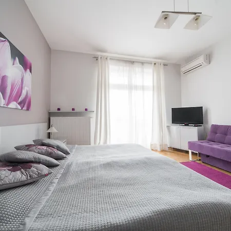 מלון דירות 4seasons﻿ Cracow 4*