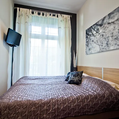 4seasons﻿ Cracow Aparthotel 3*