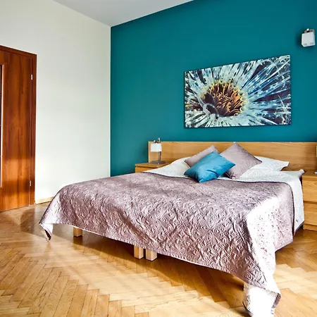 Aparthotel 4seasons﻿ Cracow 3*