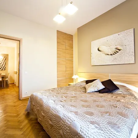 Aparthotel 4seasons﻿ Cracow 3*