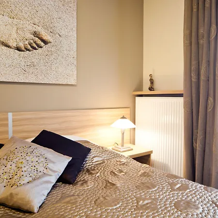 4seasons﻿ Cracow Aparthotel 4*