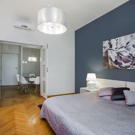 4seasons﻿ Cracow Aparthotel Krakov