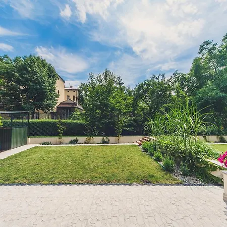 Aparthotel 4seasons﻿ Cracow 3*